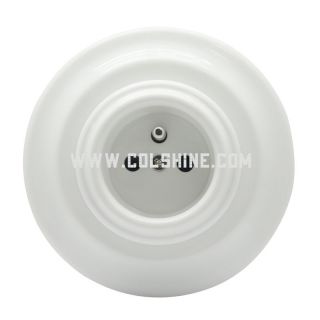 Flush mount French wall socket with earth